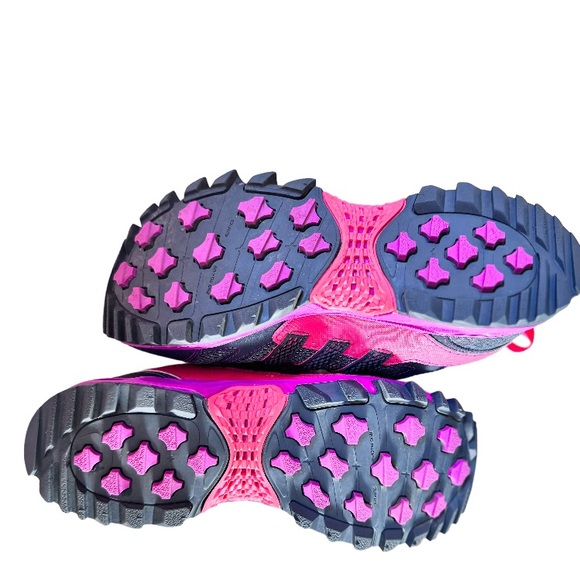 ADIDAS KANADIA women’s running tennis shoes size 7 - Picture 11 of 16